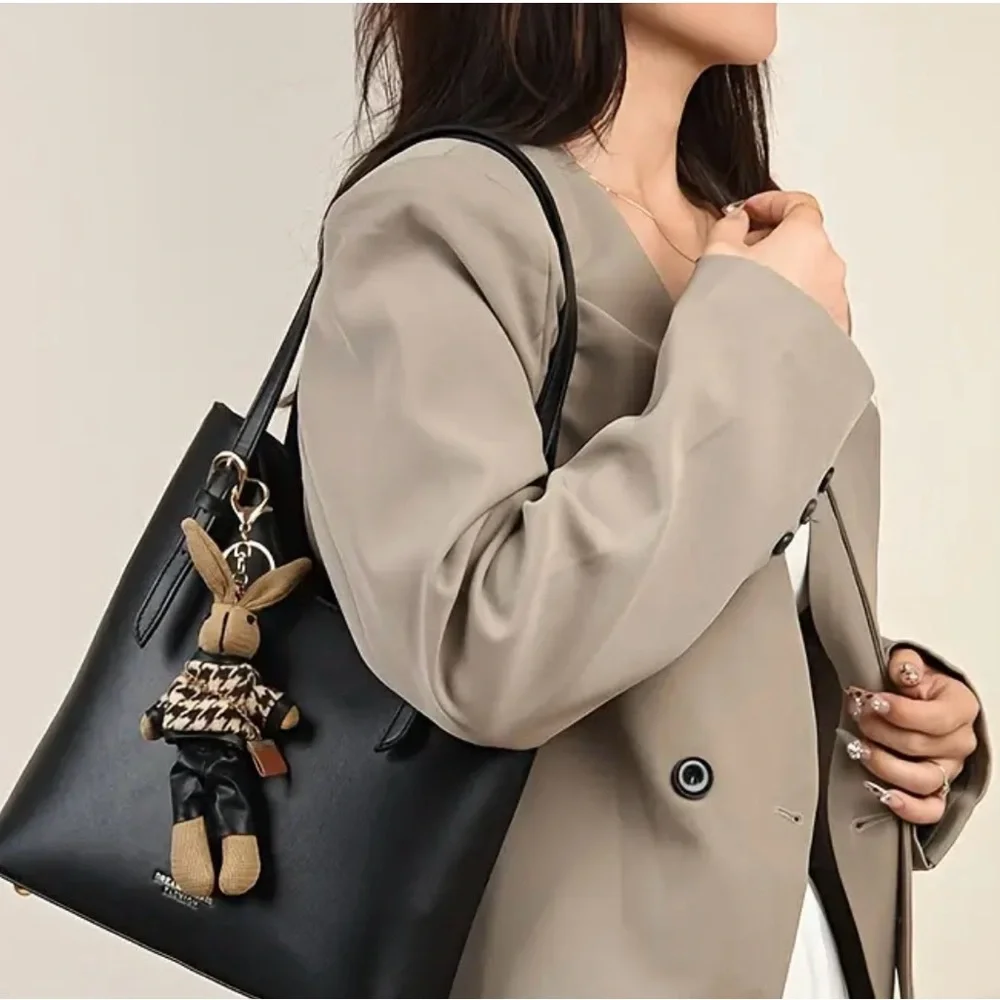 Classic hobo bags - Picture 3 of 4